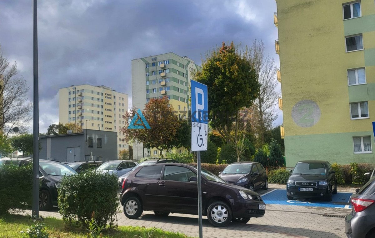 Mieszkanie dwupokojowe na sprzedaż Gdynia, Witomino, Polskiego Czerwonego Krzyża  38m2 Foto 2