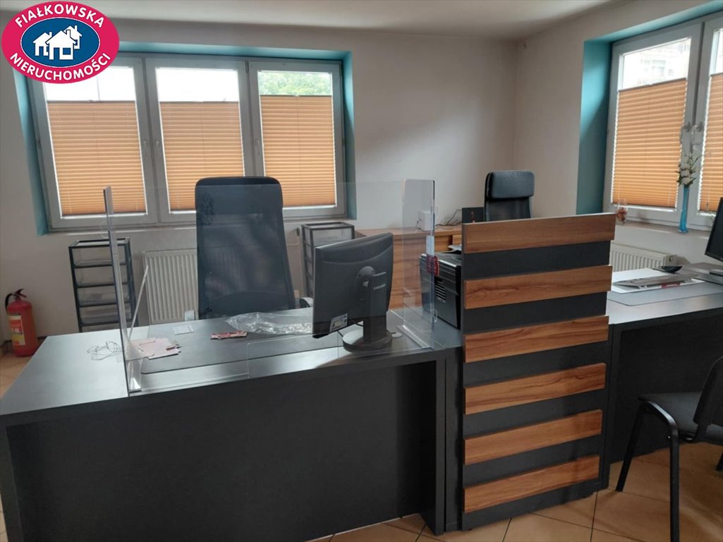 Lokal użytkowy na wynajem Żyrardów  39m2 Foto 1