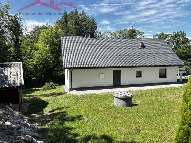 Polecam urokliwy dom z tarasem po remoncie 95 m² w Dukli Dukla  95m2 Foto 1