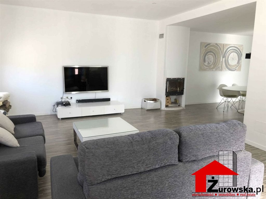 Dom na sprzedaż Hiszpania, Torrevieja  170m2 Foto 1