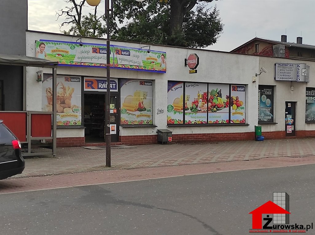 Na wynajem przestronny lokal 160 m² z dużym ciągiem pieszym Zawadzkie  160m2 Foto 1