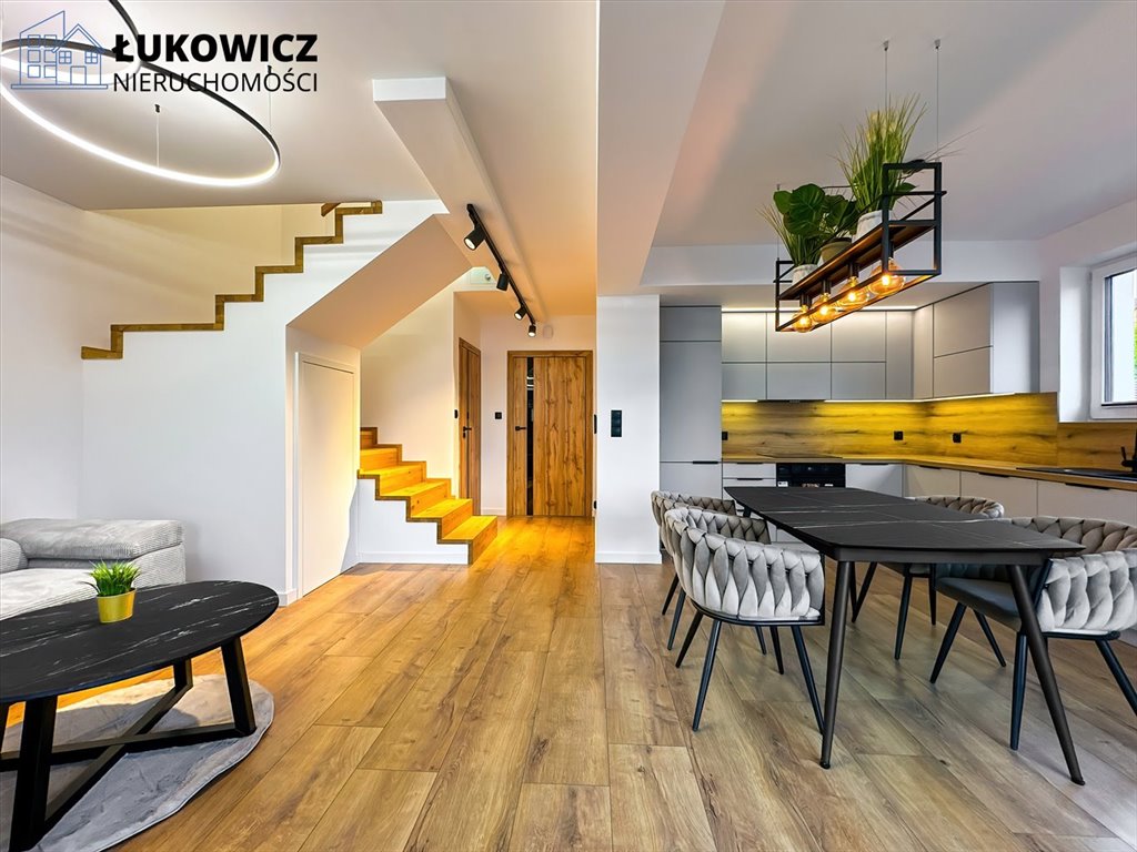 Mieszkanie czteropokojowe  na sprzedaż Czechowice-Dziedzice  105m2 Foto 2