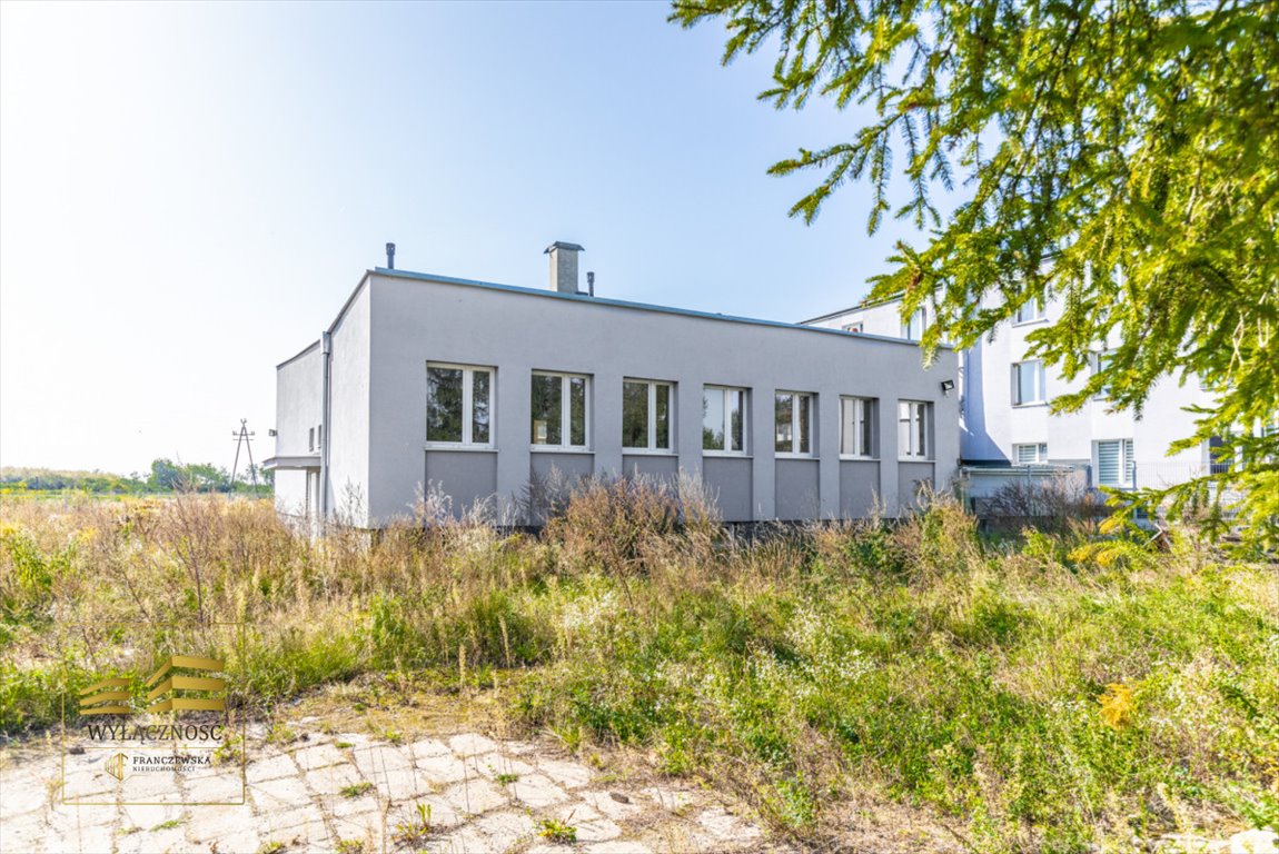 Niemce: 435 m2 z projektem rozbudowy i możliwością inwestycji Niemce  435m2 Foto 1