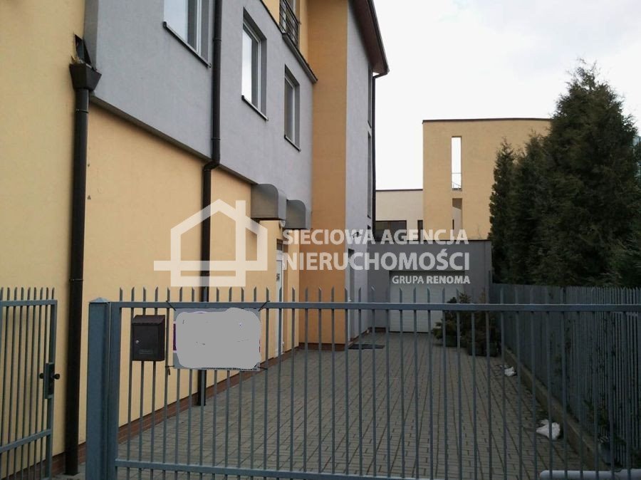 Polecam magazyn 70m² w centrum Morena z parkingiem i infrastrukturą Gdańsk, Morena  70m2 Foto 1