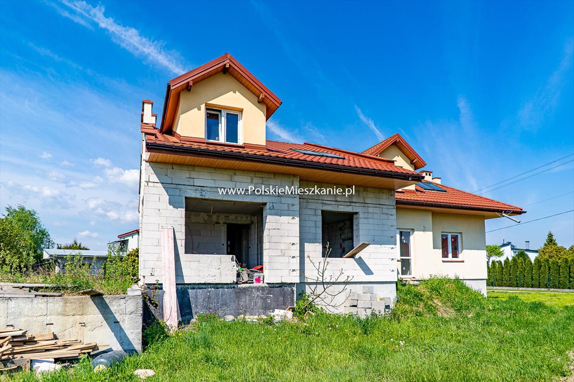 Dom w stanie surowym z dużym potencjałem, 177 m2 Przemyśl, Budowlanych  177m2 Foto 1