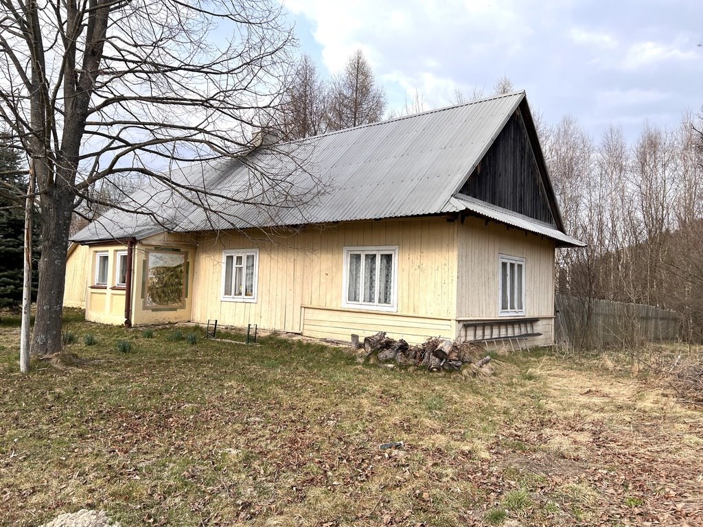Urokliwy dom z dużą działką 55 arów i pięknym widokiem Gwoźnica Górna  65m2 Foto 1