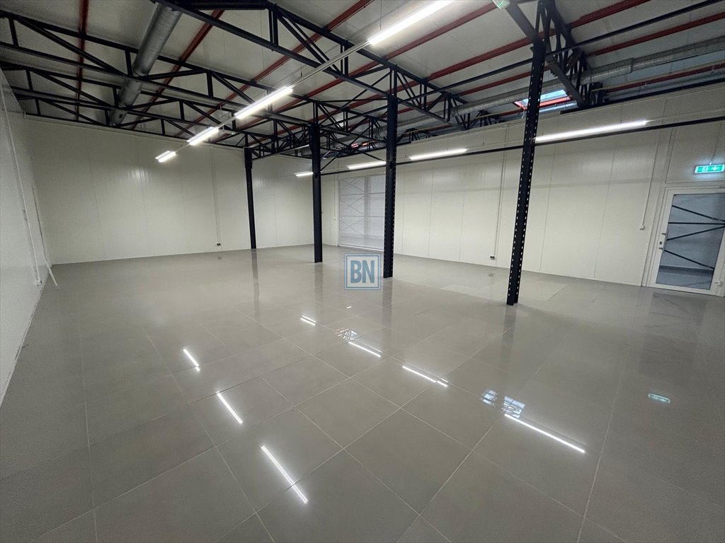 Wynajem lokali 104 i 160 m² w Piekarach Śląskich Piekary Śląskie  100m2 Foto 1