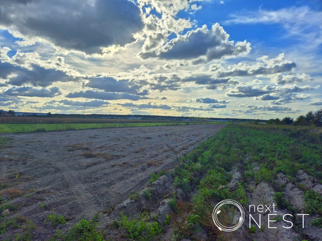 Działka inwestycyjna 16 045 m² z szeroką ofertą zabudowy Lesznowola  16 045m2 Foto 1