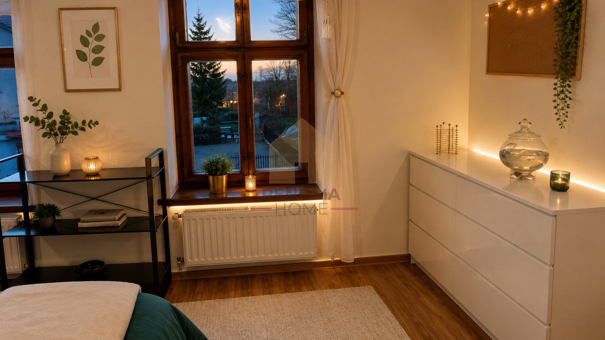 Zapraszam do obejrzenia przestronnego 3-pokojowego mieszkania 90 m² w Wałbrzychu Wałbrzych, Biały Kamień  91m2 Foto 1