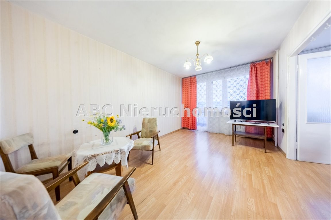 Mieszkanie czteropokojowe  na sprzedaż Piła, Śródmieście  60m2 Foto 1