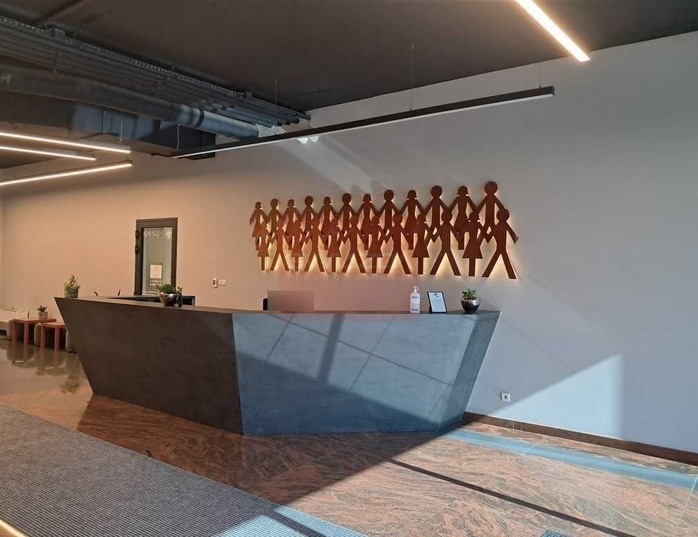 Lokal użytkowy na wynajem Warszawa, Śródmieście  275m2 Foto 1