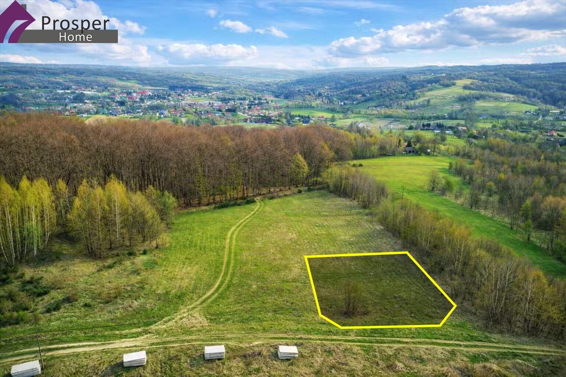 Polecam działkę 15,33a pod dom w Chmielniku z mediami Chmielnik  1 533m2 Foto 1