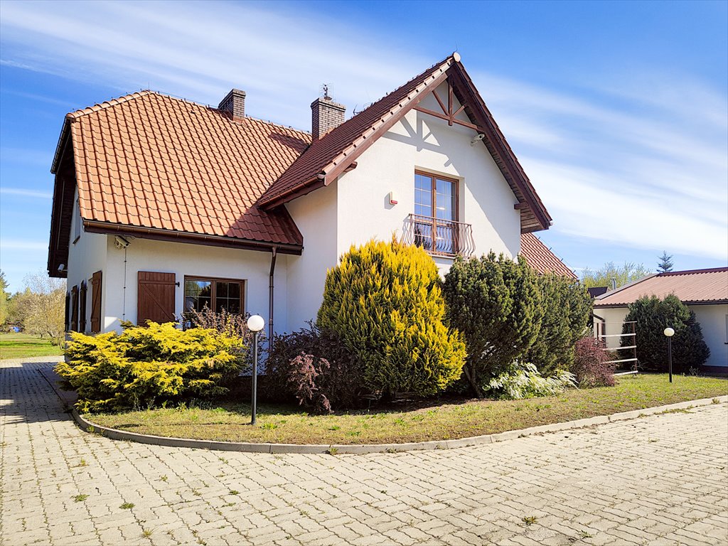 Przestronny dom z halą i budynkami na dużej działce zapraszam Kolonka, Kolonka  231m2 Foto 1