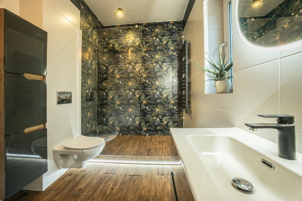 Przestronny dom z 90 m² tarasem i halą 500 m² Łódź, Bruzdowa  155m2 Foto 1