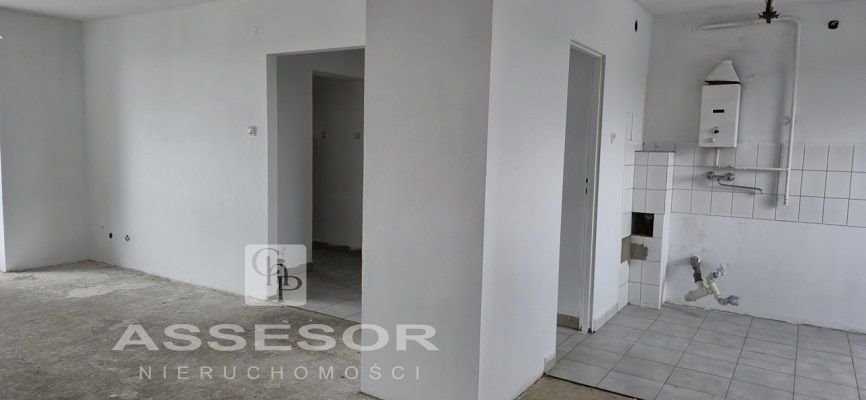 3-pokoje w centrum Kalisza z balkonem i potencjałem remontu Kalisz, Śródmieście  65m2 Foto 1