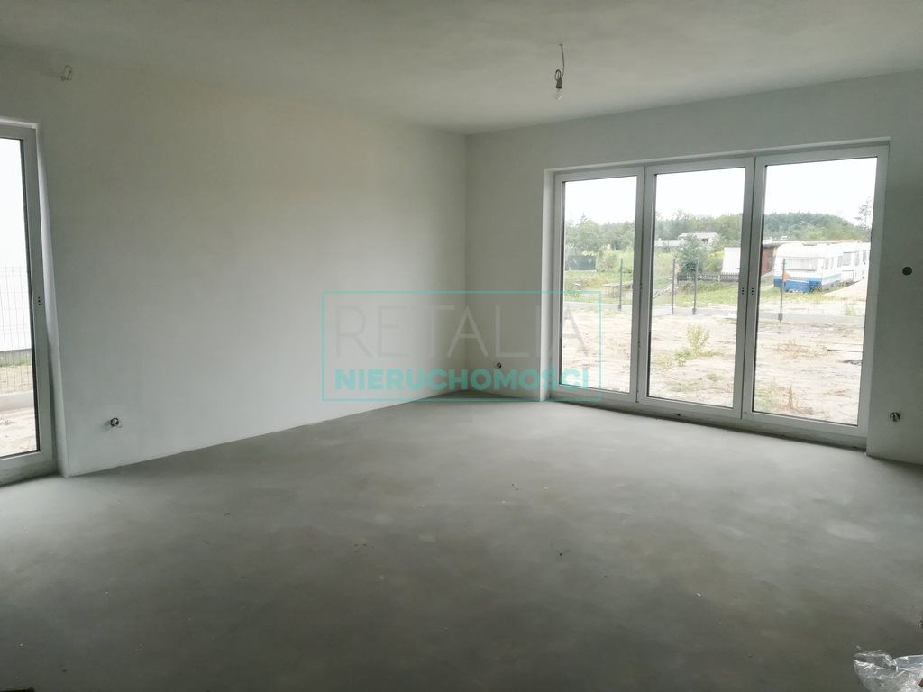 Dom deweloperski 174 m2 z garażem i tarasem w Zalesiu Zalesie  174m2 Foto 1