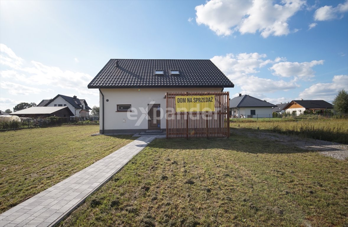 Dom na sprzedaż Dąbrówki  146m2 Foto 1