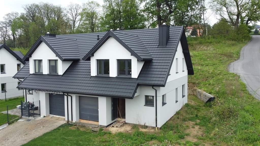 Nowoczesny bliźniak 103 m² z garażem i 4 sypialniami Świebodzin  103m2 Foto 1