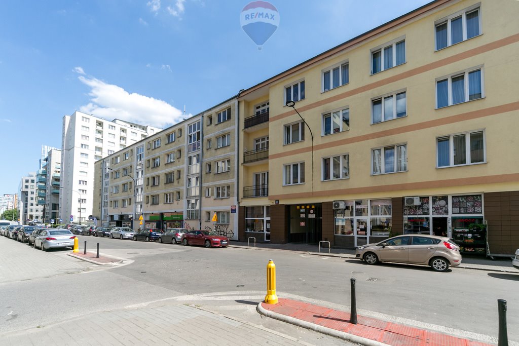 Mieszkanie dwupokojowe na sprzedaż Warszawa, Sienna  57m2 Foto 1