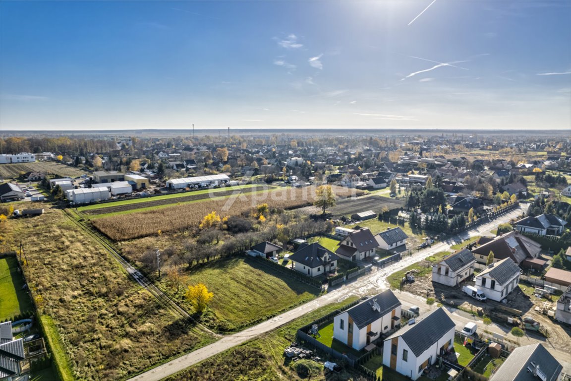 Działka budowlana na sprzedaż Jelcz-Laskowice, Sportowa  1 395m2 Foto 1
