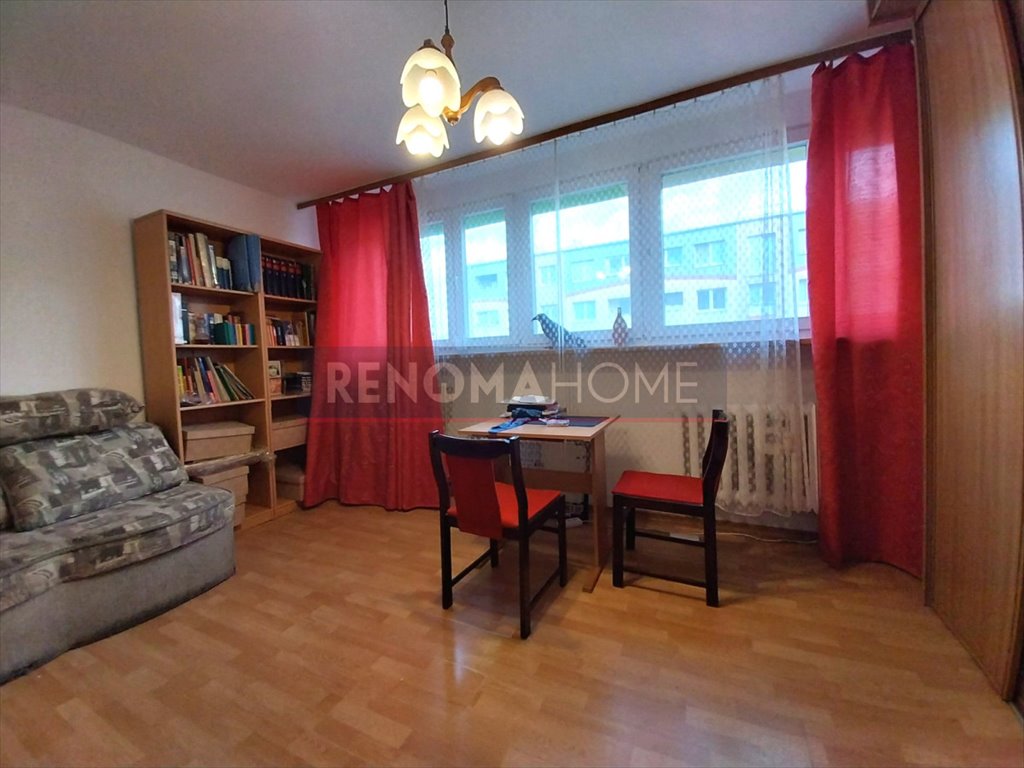 4-pokojowe mieszkanie do remontu, 79,9 m², balkon, piwnica Lubin  80m2 Foto 1