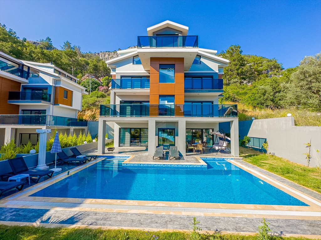 Dom na sprzedaż Turcja, Göcek, Göcek, Fethiye, Muğla  302m2 Foto 1