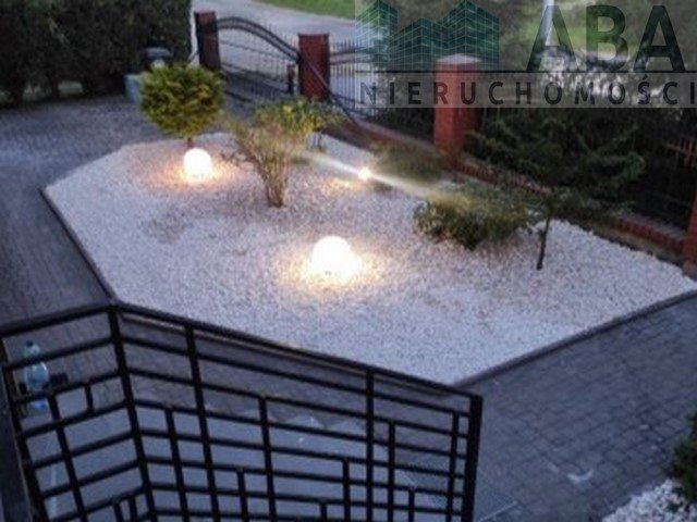 Przestronny dom 180 m² z nowoczesnym wyposażeniem (ogrod, monitoring) Konin  180m2 Foto 1