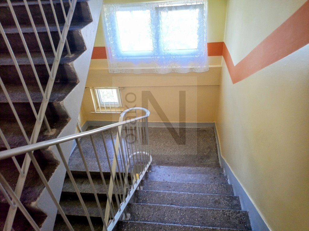 Mieszkanie dwupokojowe na sprzedaż Częstochowa, Ostatni Grosz  43m2 Foto 9