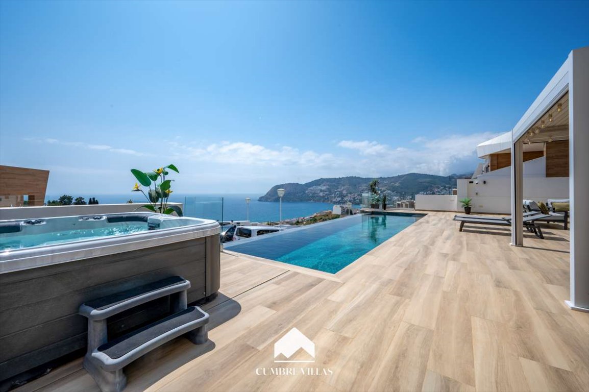 Ekskluzywna willa z widokiem na morze, basen infinity, jacuzzi Hiszpania, La Herradura, La Herradura  423m2 Foto 1
