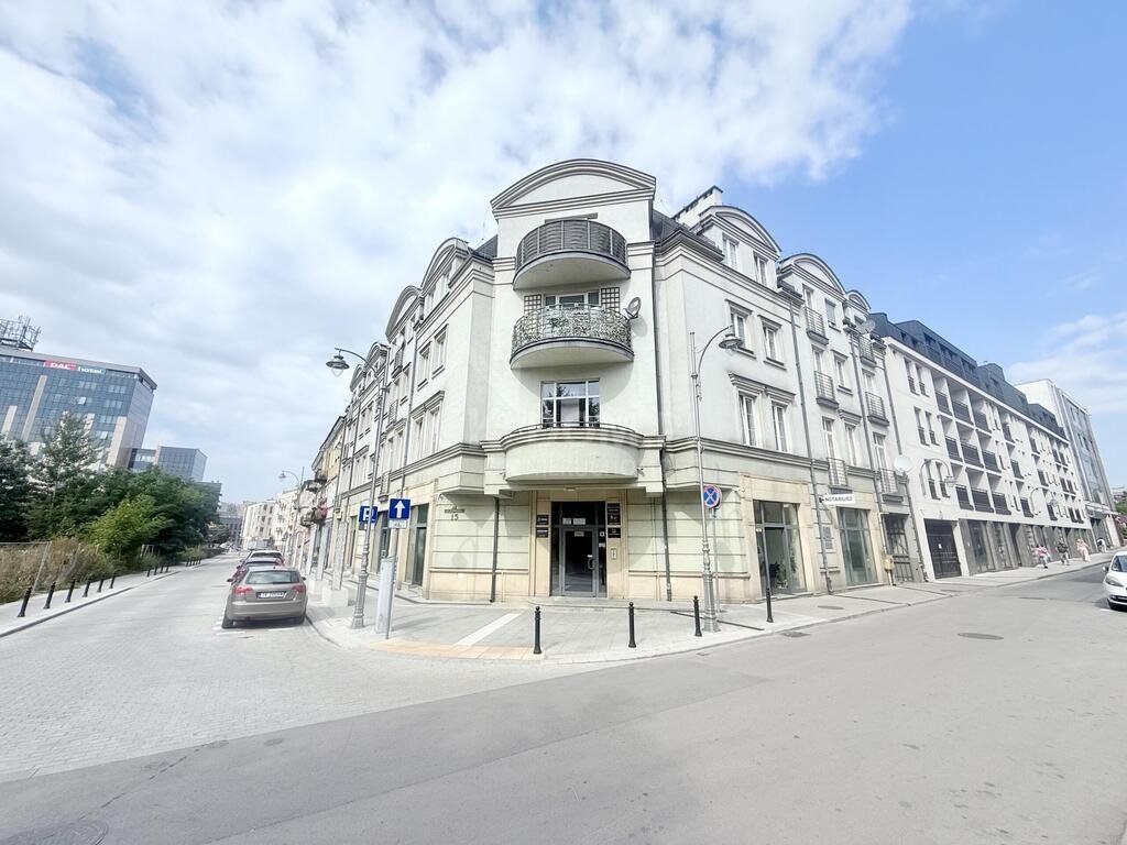 Kielce Centrum: 76,2 m², 3 pokoje, biuro lub mieszkanie Kielce, Centrum  76m2 Foto 1