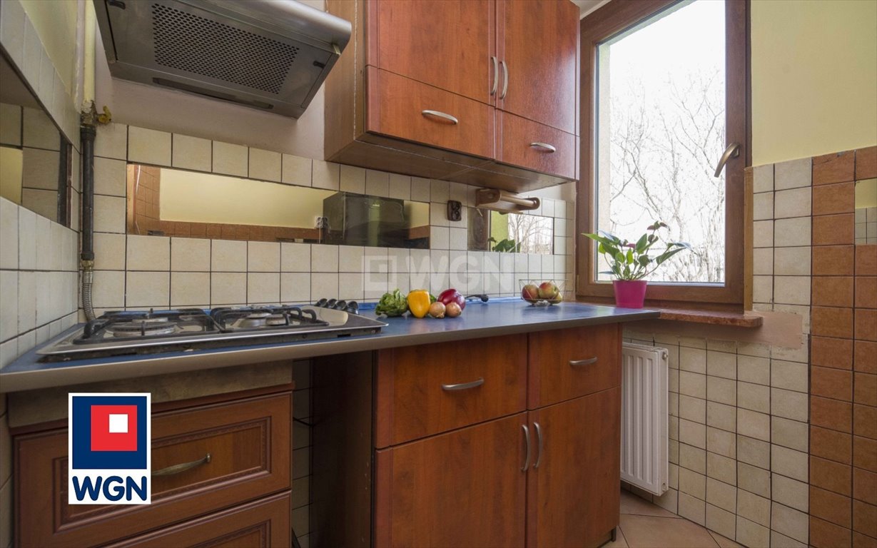 Dwupokojowe mieszkanie do remontu, loggia, piwnica, Rozbark Bytom, Rozbark, Arki Bożka  45m2 Foto 1