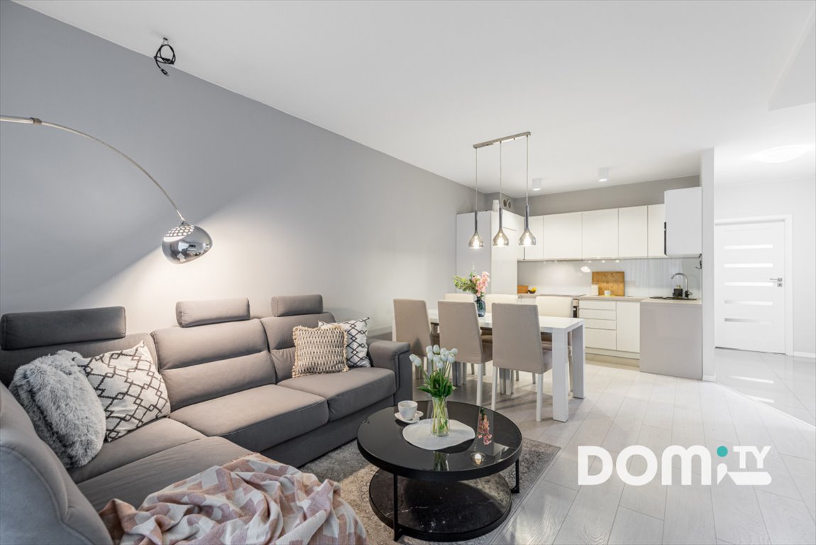 Sprzedam przestronne 3-pokojowe mieszkanie 60,76 m² z dużym tarasem Wrocław, Oporów  61m2 Foto 1