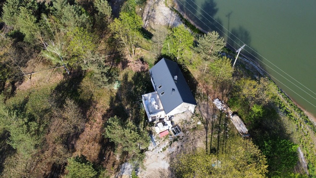 Nowoczesny dom 130 m² z kominkiem i garażem w Dąbrówkach Dąbrówki  130m2 Foto 1