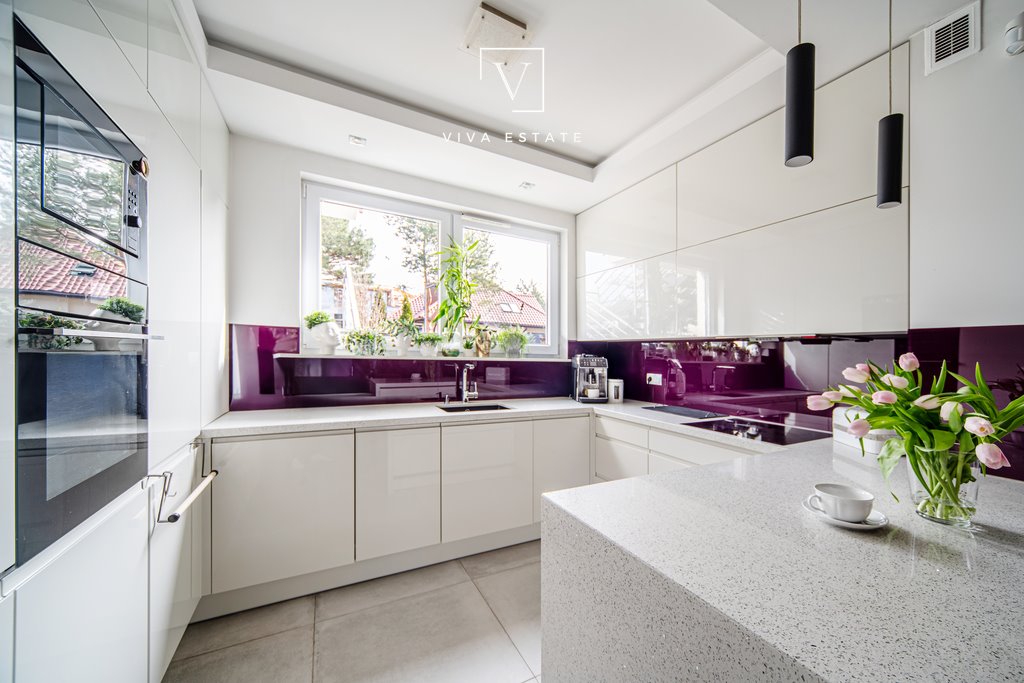 Mieszkanie trzypokojowe na sprzedaż Lesznowola, Biedronki  75m2 Foto 1