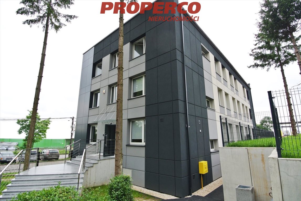 Nowoczesny lokal biurowy 162 m² z klimatyzacją i monitoringiem Kielce, Niewachlów Pierwszy  162m2 Foto 1