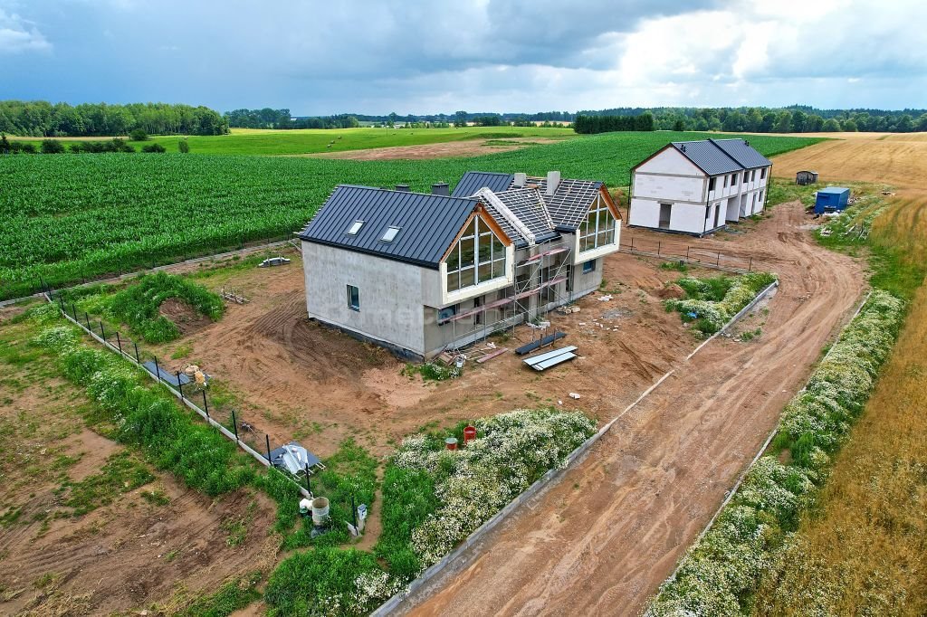 Nowoczesny bliźniak 129 m² z garażem i działką 760 m² Sedranki  129m2 Foto 1