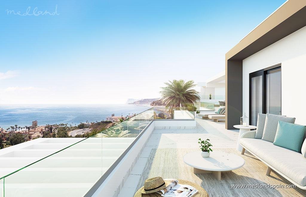 Mieszkanie dwupokojowe na sprzedaż Hiszpania, Casares  91m2 Foto 1