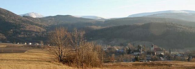 Działka inwestycyjna z widokiem na góry i jezioro Sosnówka  12 300m2 Foto 1