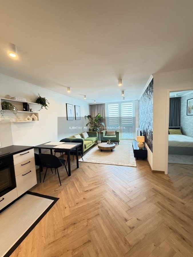 Nowoczesne 2-pokojowe mieszkanie z balkonem i widokiem na PKiN Warszawa, Śródmieście, Aleja Jana Pawła II  39m2 Foto 1