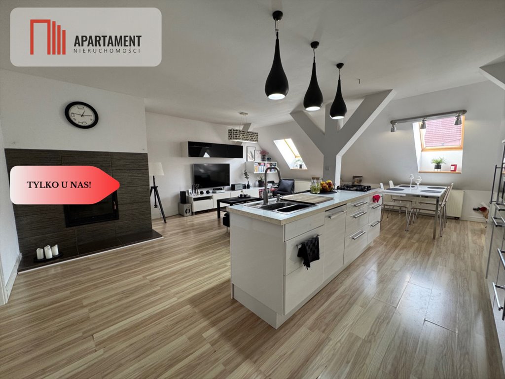 Mieszkanie czteropokojowe  na sprzedaż Wschowa  101m2 Foto 1