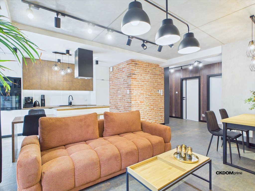 Przestronny apartament 72,5 m² z balkonem i miejscem polecam Radom, Wyścigowa 43B  73m2 Foto 1