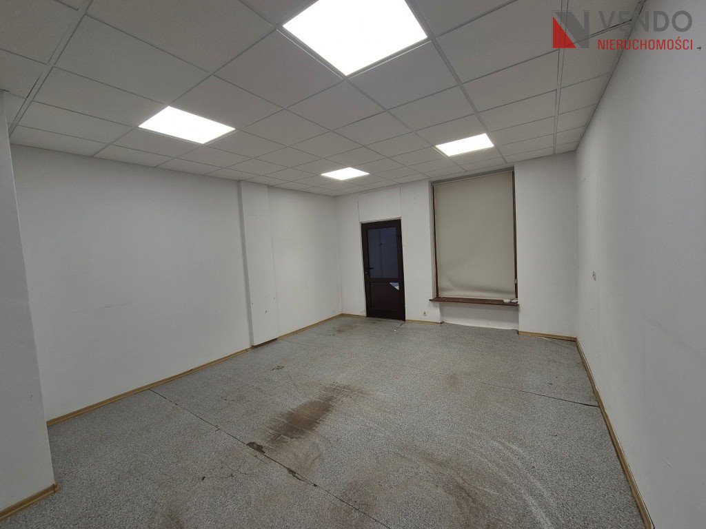 Kamienica w centrum Pobiedzisk z lokalem usługowym i niezależnym mieszkaniem Pobiedziska, Kostrzyńska  107m2 Foto 1