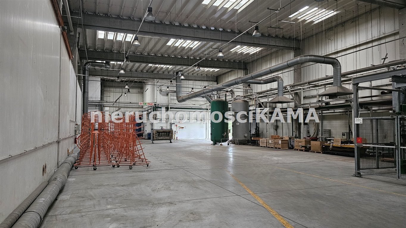 Magazyn na wynajem Czechowice-Dziedzice  2 200m2 Foto 1