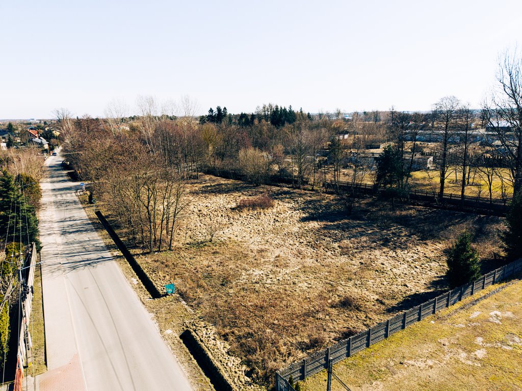 Działka budowlano-usługowa 1505 m² w Orchowie z mediami Orchów  1 505m2 Foto 1