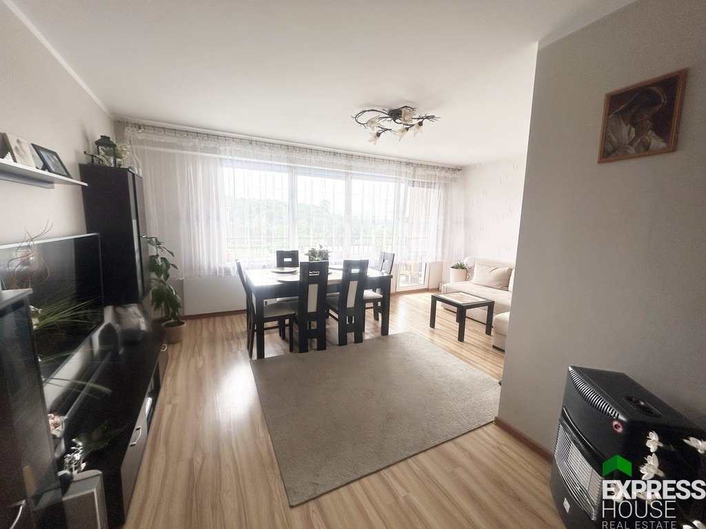 Mieszkanie trzypokojowe na sprzedaż Chojniak  67m2 Foto 1