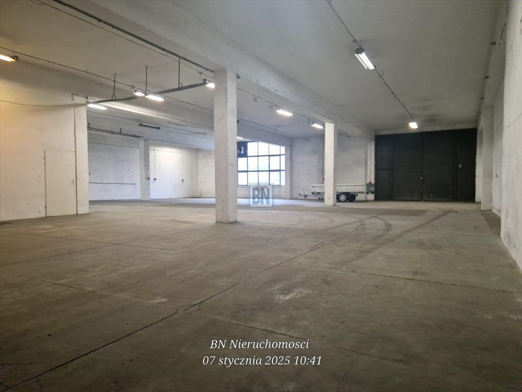 Lokal użytkowy na wynajem Bielsko-Biała  570m2 Foto 1