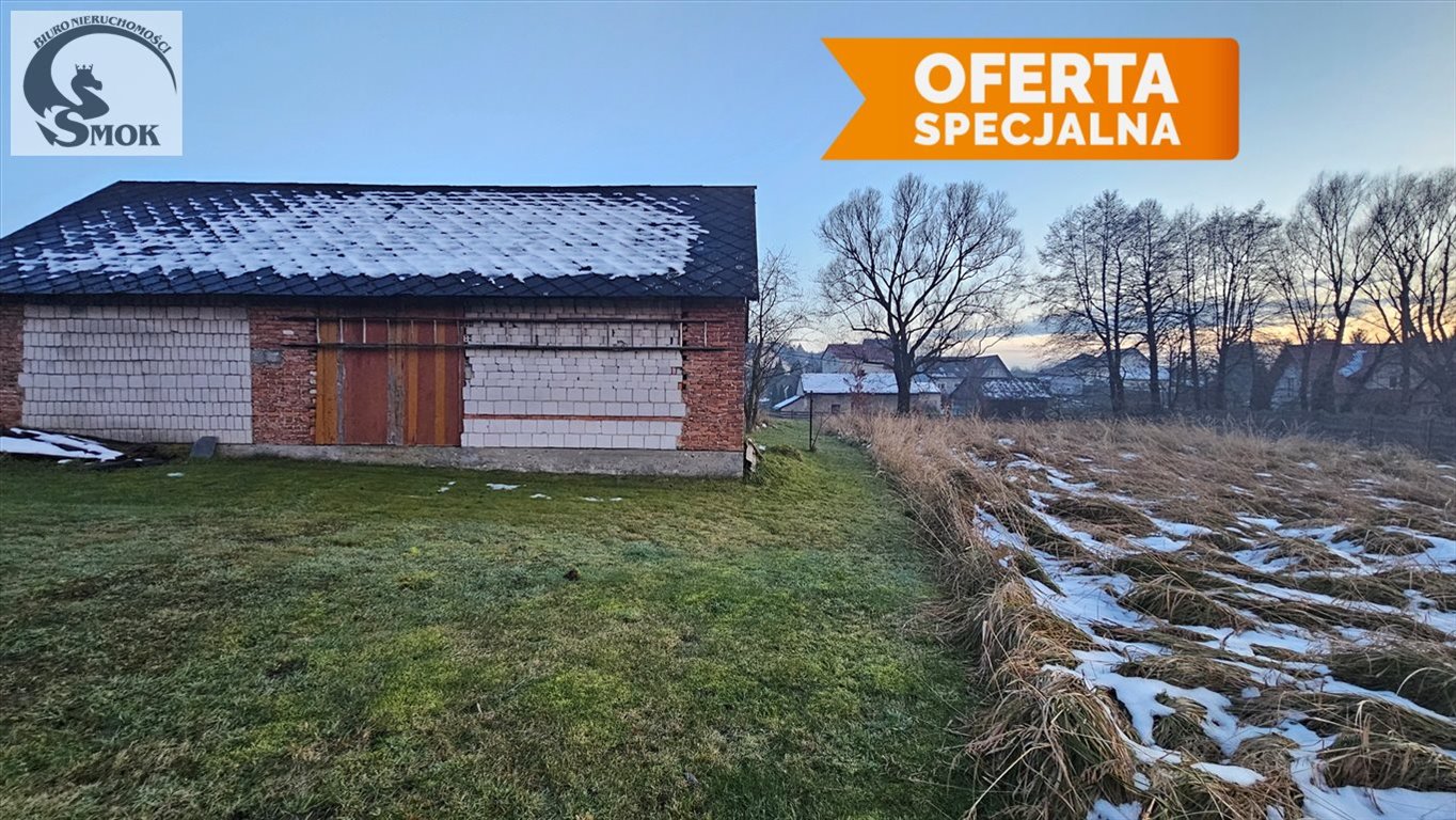 Sprzedam działkę budowlaną 9,3 a z murowaną stodołą w Zalasach Zalas  930m2 Foto 1