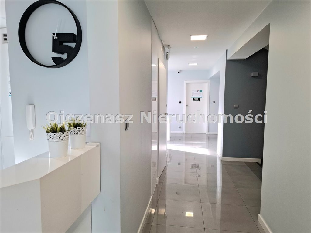 Na sprzedaż nowoczesny lokal usługowy 450 m² w centrum Bydgoszczy: Bydgoszcz Centrum