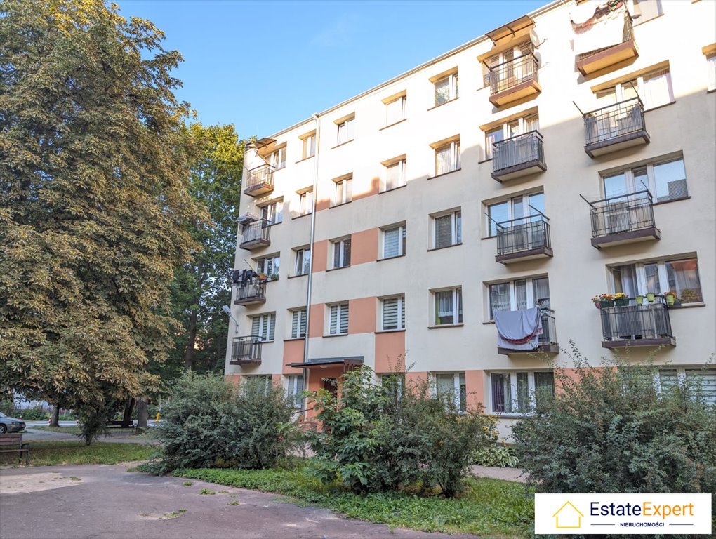 Sprzedam 4-pokojowe mieszkanie z balkonem 64 m² w Kielcach Kielce, KSM-XXV-lecia, Zagórska 68  64m2 Foto 1