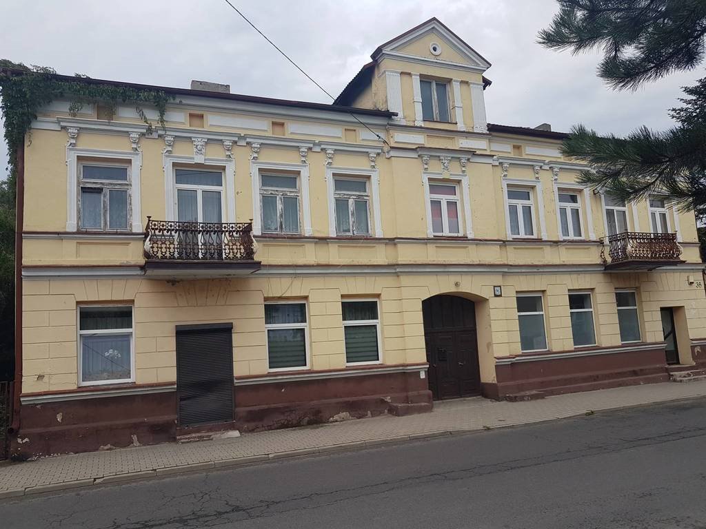 Klimatyczna kamienica 500 m² z ogrodem i garażami polecam Buczek  500m2 Foto 1